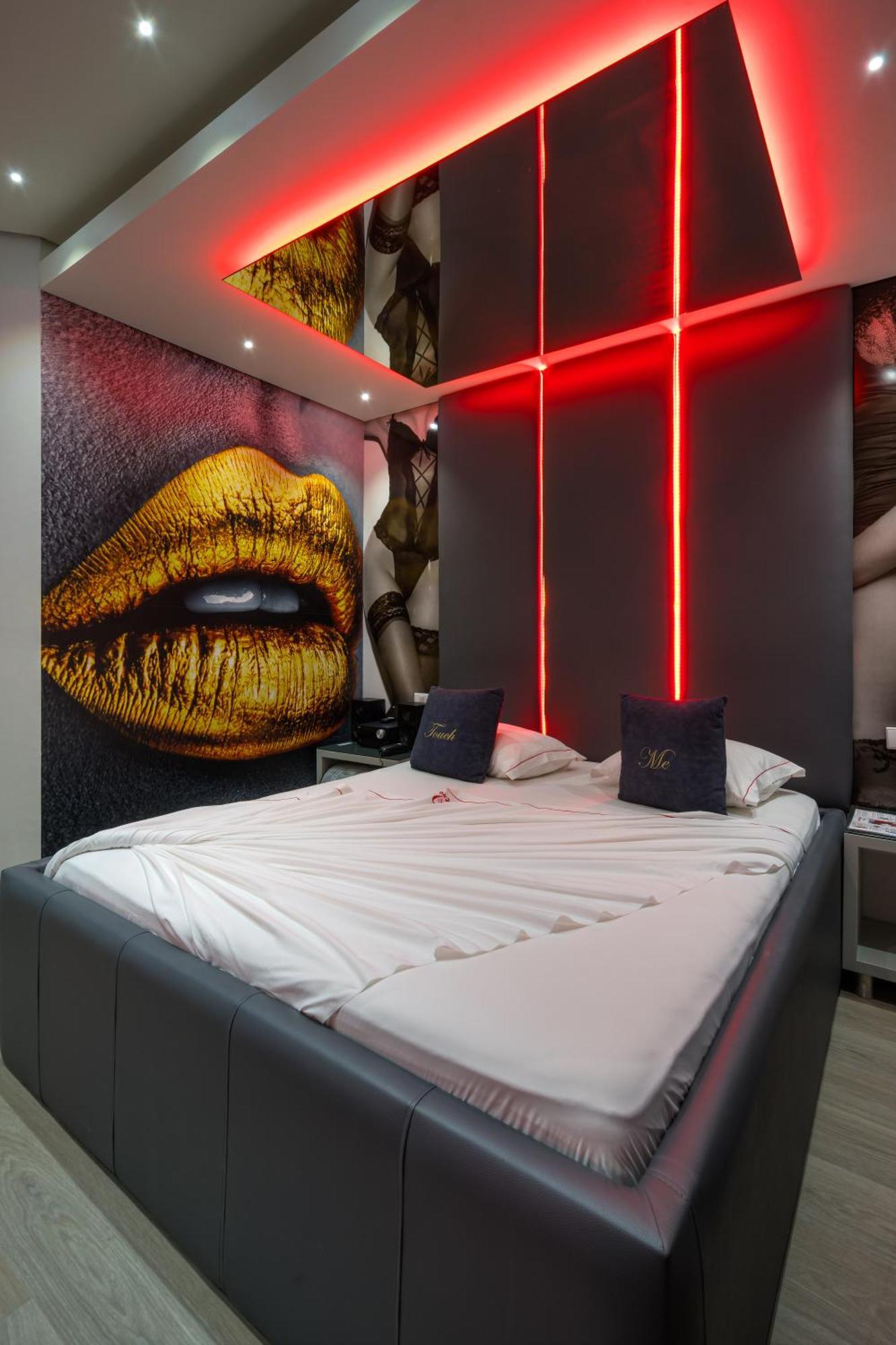 Motel Emocoes Nogueira da Regedoura Экстерьер фото